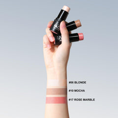 FOCALLURE long-lasting, non-greasy finish for all-day wear.
