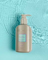 Close-up on hair strands with Folliflo showing thicker-looking appearance.