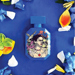 Frida Kahlo Blue Deluxe Edition gift box offers a premium unboxing experience.