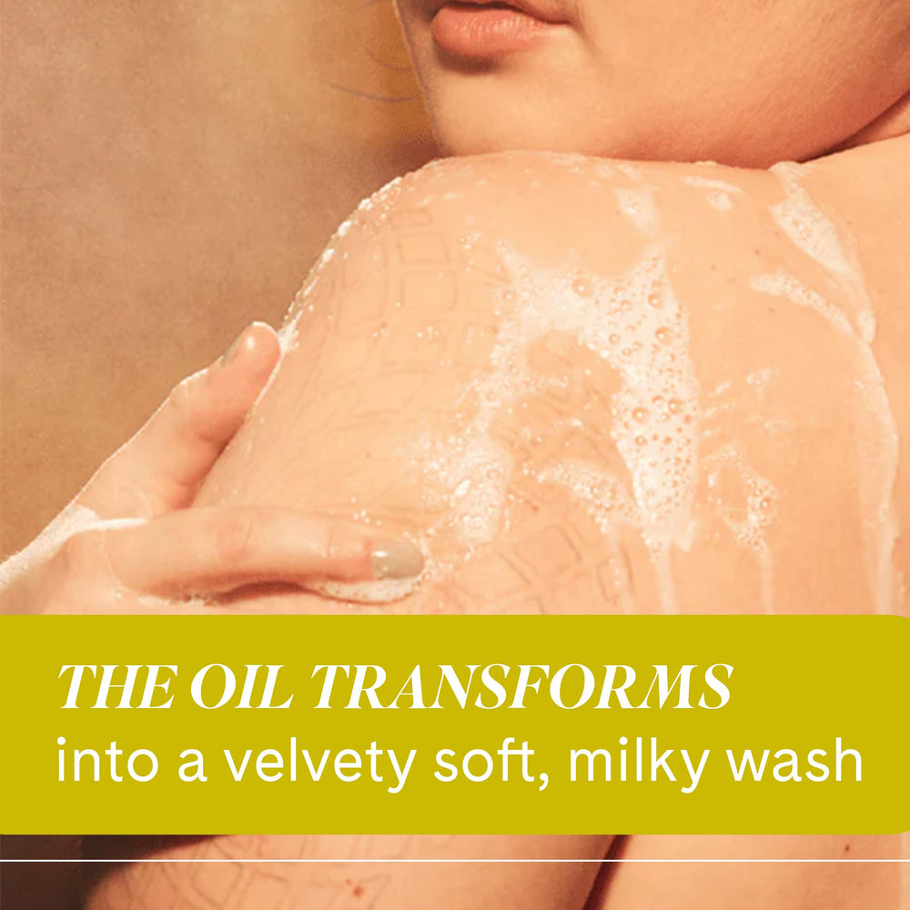 Castor oil and coconut cleanser in Fur All Body Wash