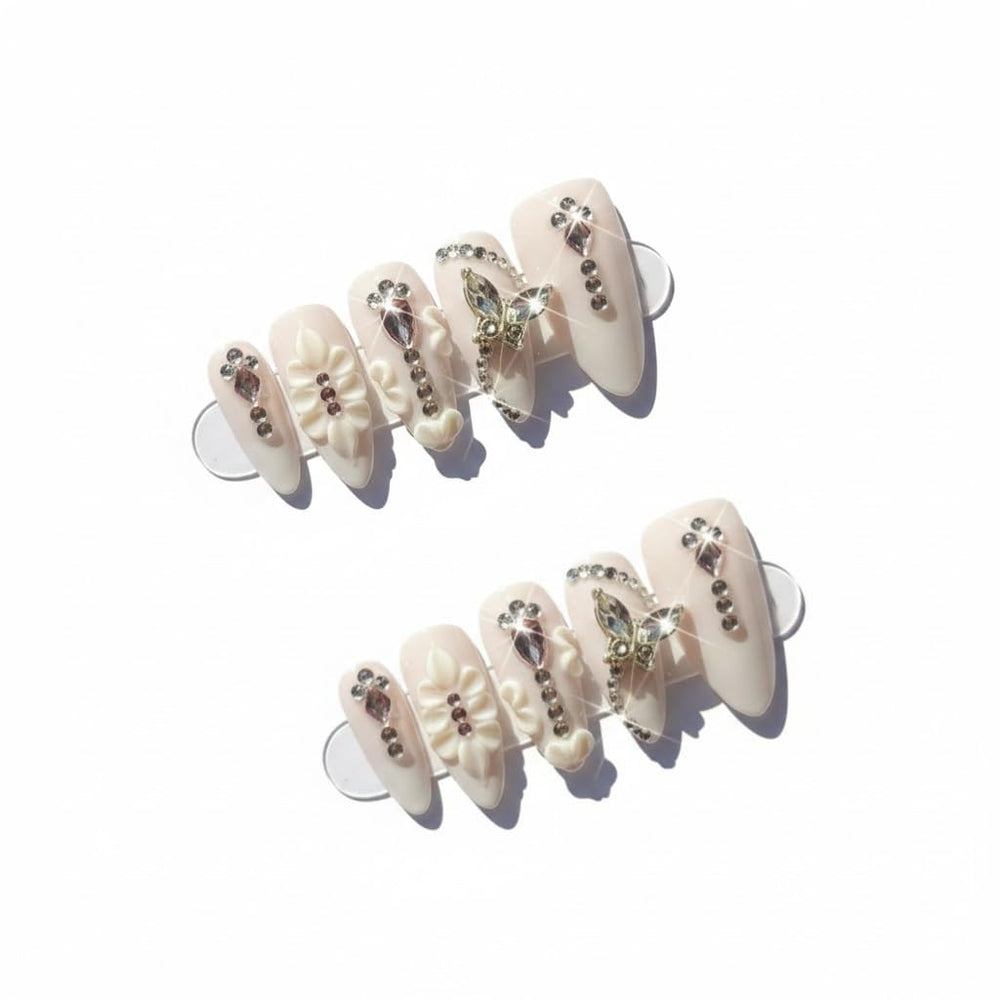 FURNUNUBI almond-shaped nails in light purple with butterfly 3D design for quick, stylish manicures.
