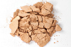 Sea fennel-infused texture provides luxurious glide and easy application