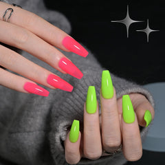 GAOY matte top coat creates a velvet look for a chic style