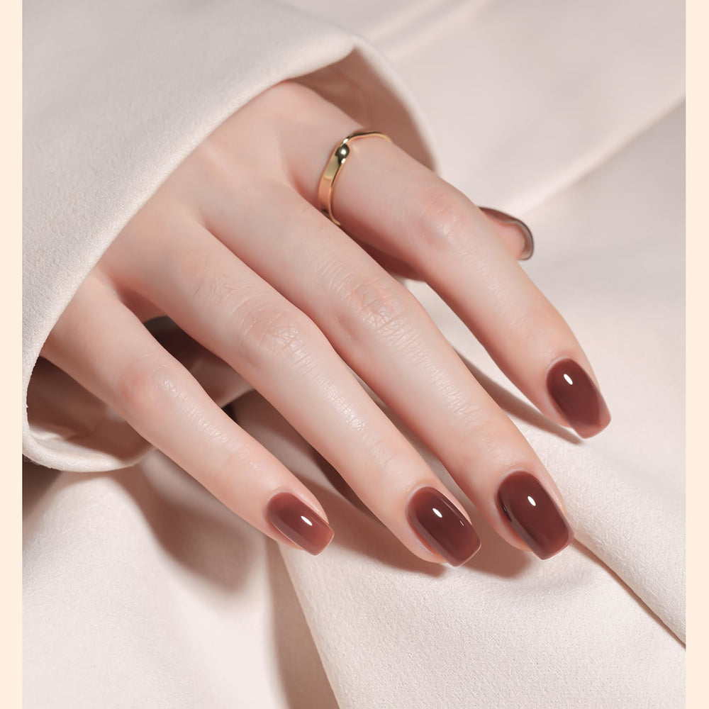 GAOY gel polish in use on nails for a translucent, even color layer.