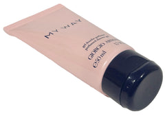 Giorgio Armani Shower Gel Women pour and lather in a refreshing wash.