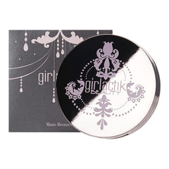 Girlactik Cabo Fair compact detail highlights logo and lid