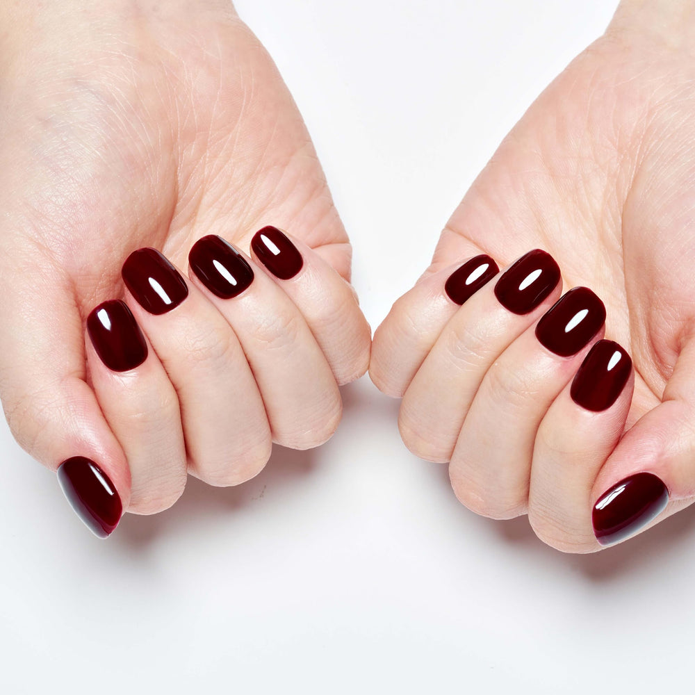 GLAMERMAID ready-to-wear nails for events like valentines or weddings