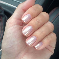 GLAMERMAID Mirror Powder Square Nails create a chic, reflective look.