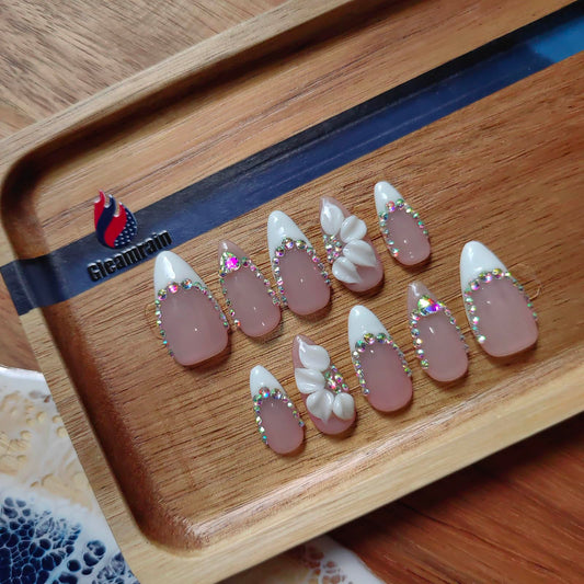 Gleamrain almond nails with soft color base for everyday elegance.