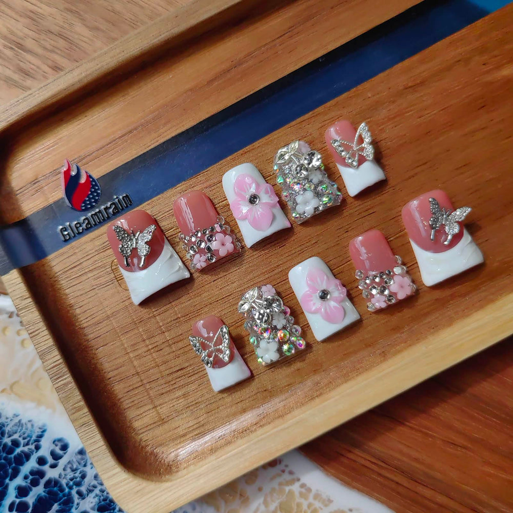 Gleamrain duck shape nails in nude finish for elegant daily wear.