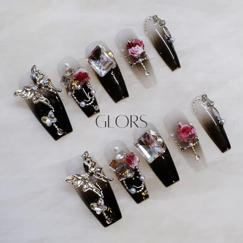 GLORS black-to-clear gradient nails offer versatile drama for day-to-night looks.
