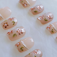 GLORS compact press-on nails ready for quick at-home application