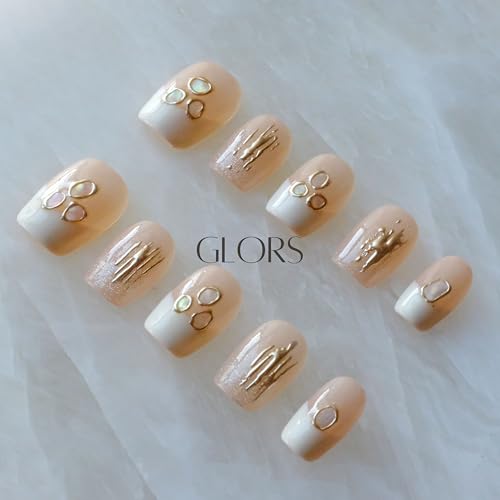 GLORS Easy application and removal shown for quick beauty fixes