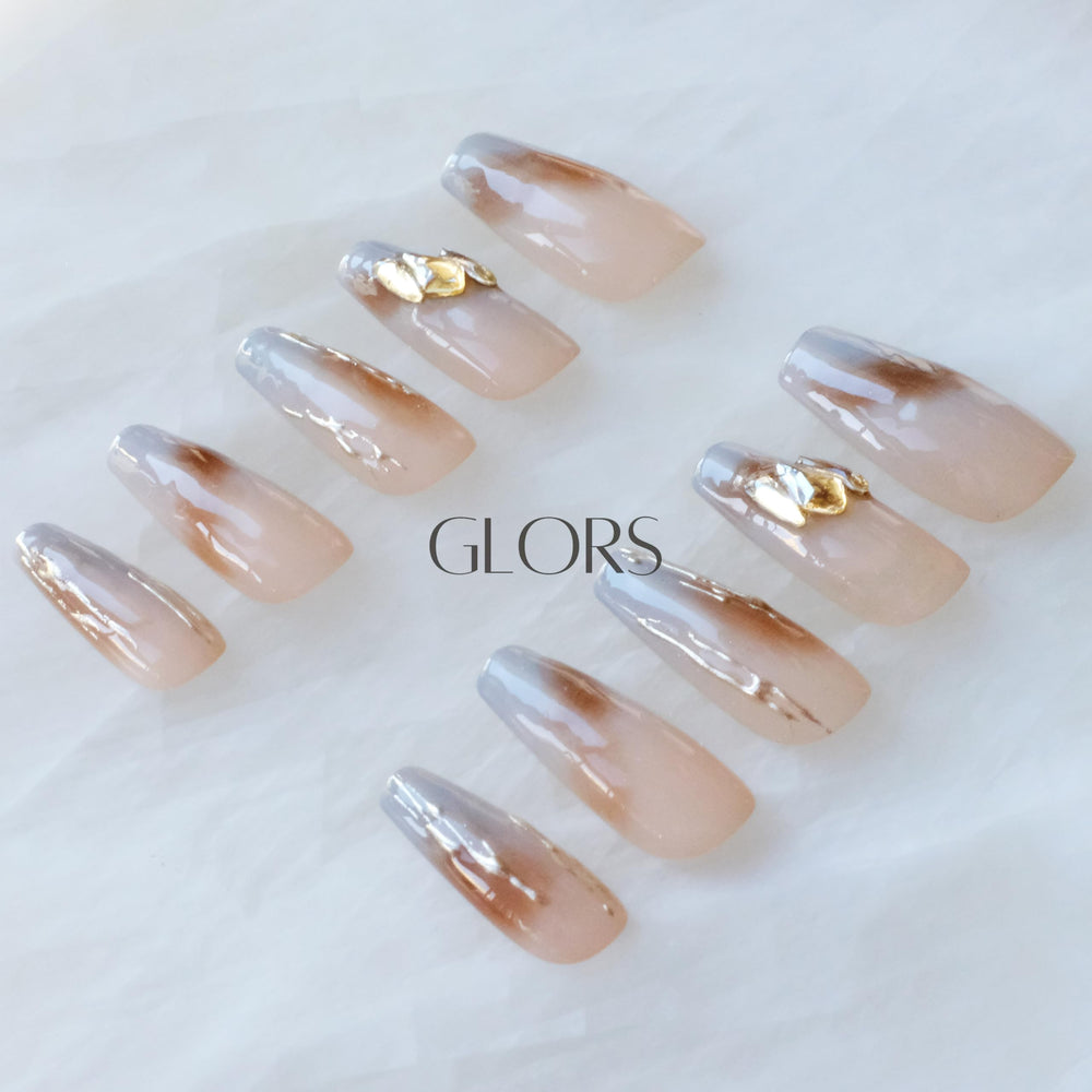 GLORS gradient ombre nails suit casual or formal outfits