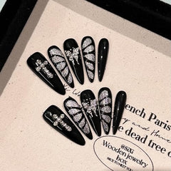Gothic glam GLORS press-on nails ready for instant style upgrade