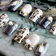 GLORS handcrafted finish highlights texture and shine on nails