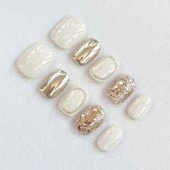 GLORS short square design nails offer comfortable fit for busy days