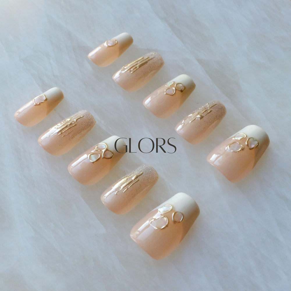GLORS Purly durable nail art for at-home elegance.