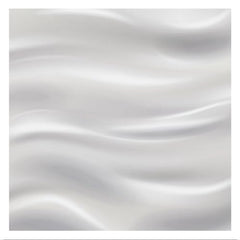 Texture close-up shows lightweight absorption for sensitive skin.
