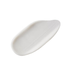 G.M. COLLIN Day Cream spread on hand shows silky texture and easy absorption.