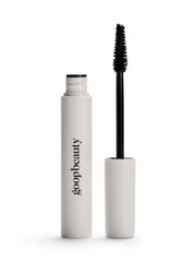 goop Featherlash mascara wand close-up with three-edged bristles for smooth, clump-free application.