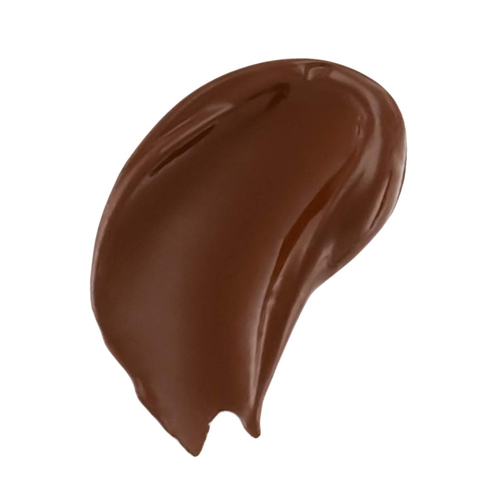 Graftobian Ebony lip color beveled-edge application demonstrates precise, full-coverage lip line.