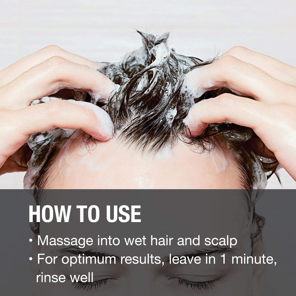 Pour shot demonstrates easy distribution without heaviness on hair.