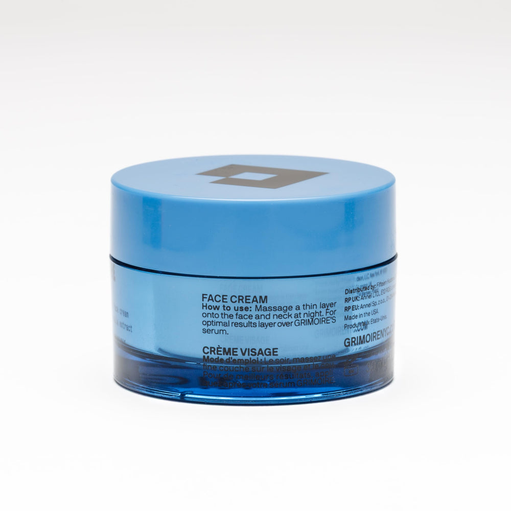 Grimoire New York Nightmare Away lavandula extract close-up — soothing aroma and calm skin.