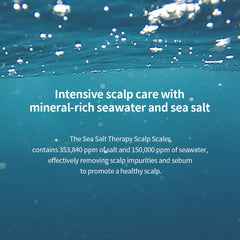 GROWUS Exfoliating particles on scalp demonstrate gentle cleansing action.