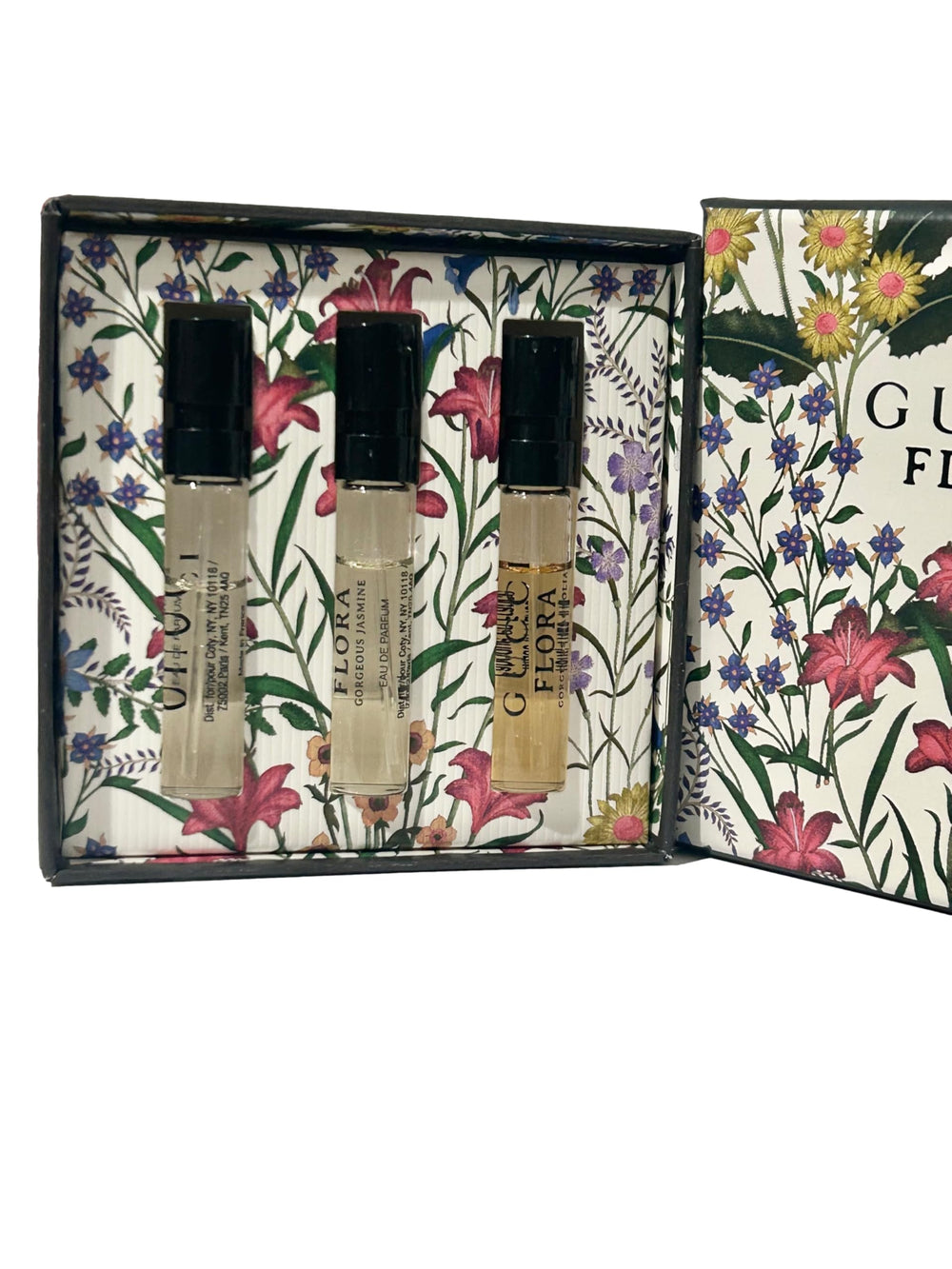 Gucci Flora Magnolia bottle shown for floral scent exploration