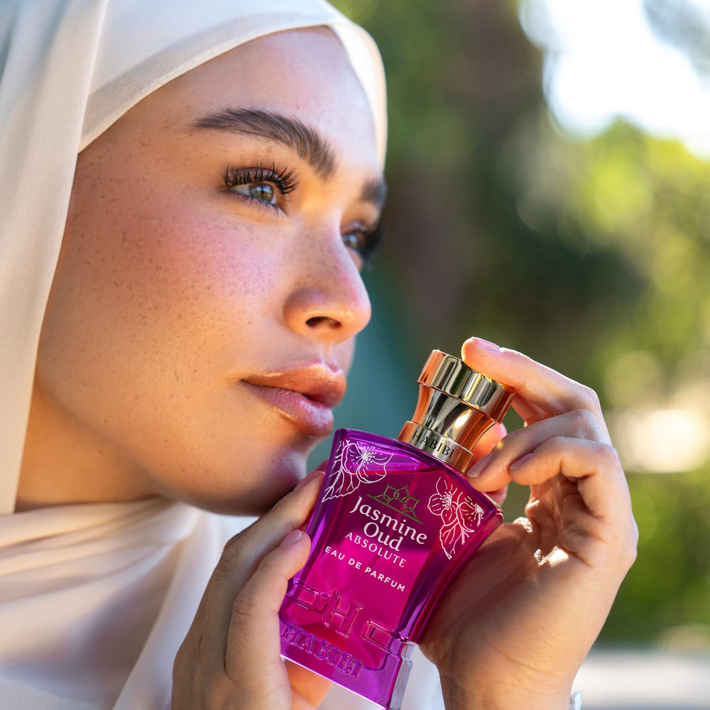 H HABIBI Jasmine Oud Absolute cap detail suggests careful craftsmanship and premium design.
