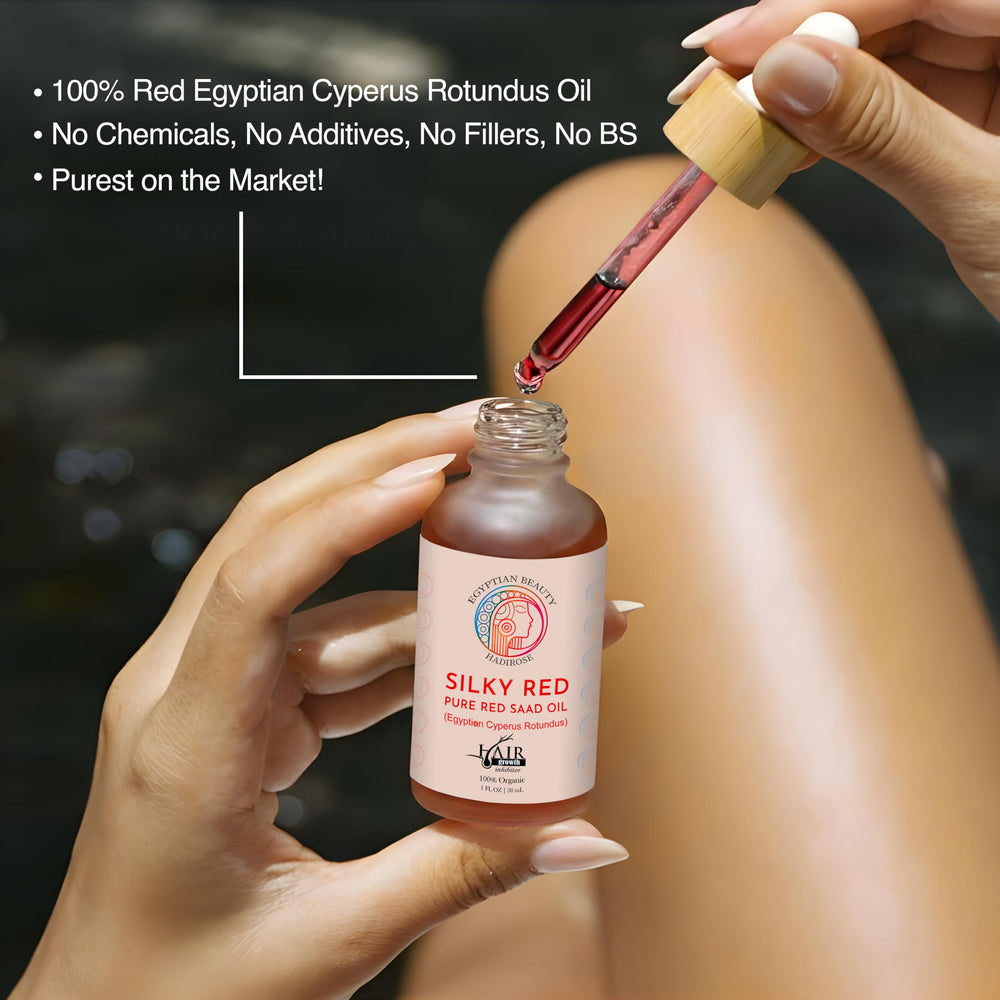 Hadirose Red Saad Oil texture—rich reddish-brown consistency.