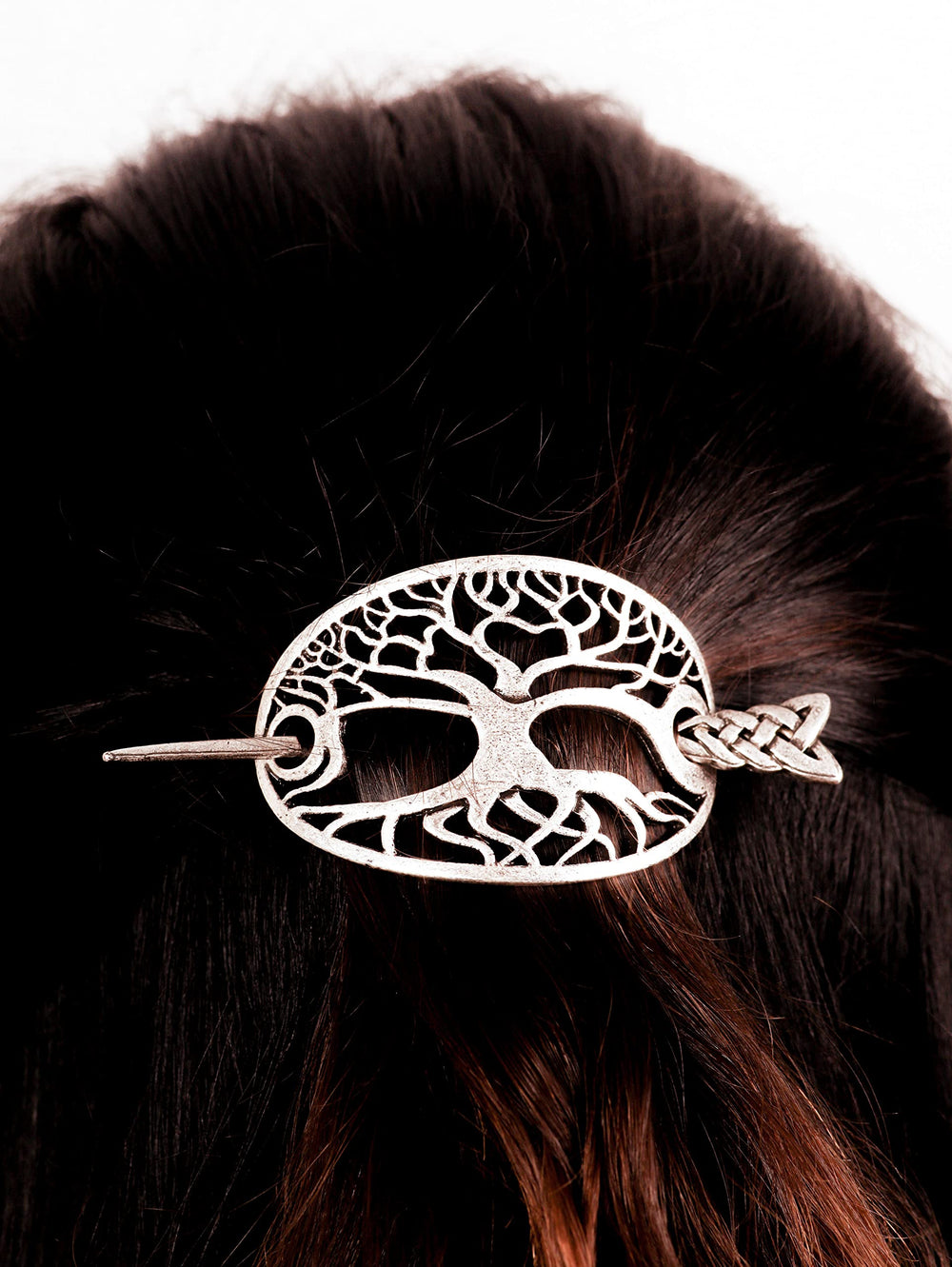 HAQUIL Celtic hairpin with zinc alloy finish resists tarnish during everyday use.