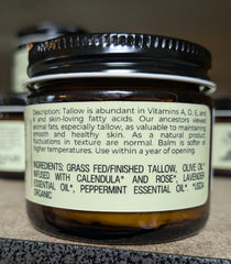 Hearth and Homestead lavender peppermint aroma evokes a clean, calming scent