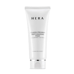 HERA Foaming Cleanser bottle pour shows easy daily cleansing and quick foam application