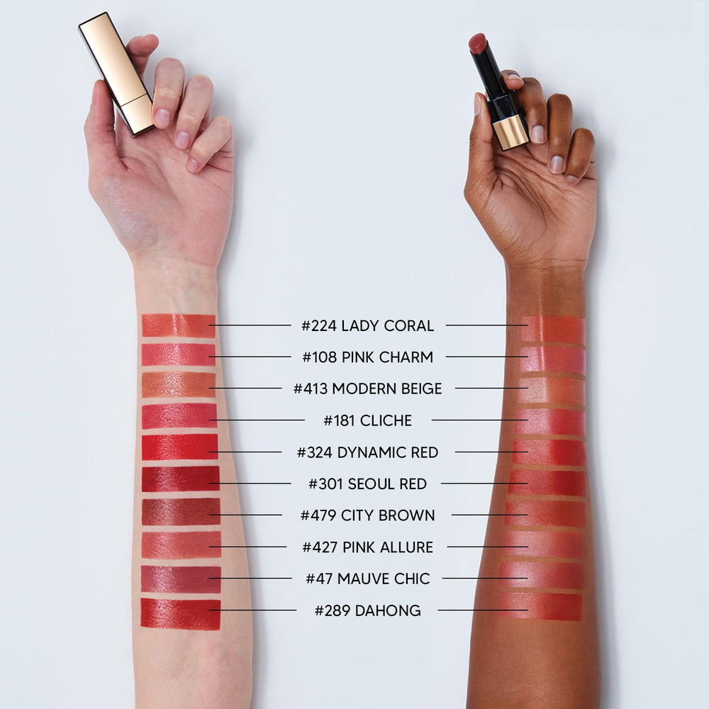 HERA Rouge Classy 413 luminous finish adds a gentle glow without heaviness.