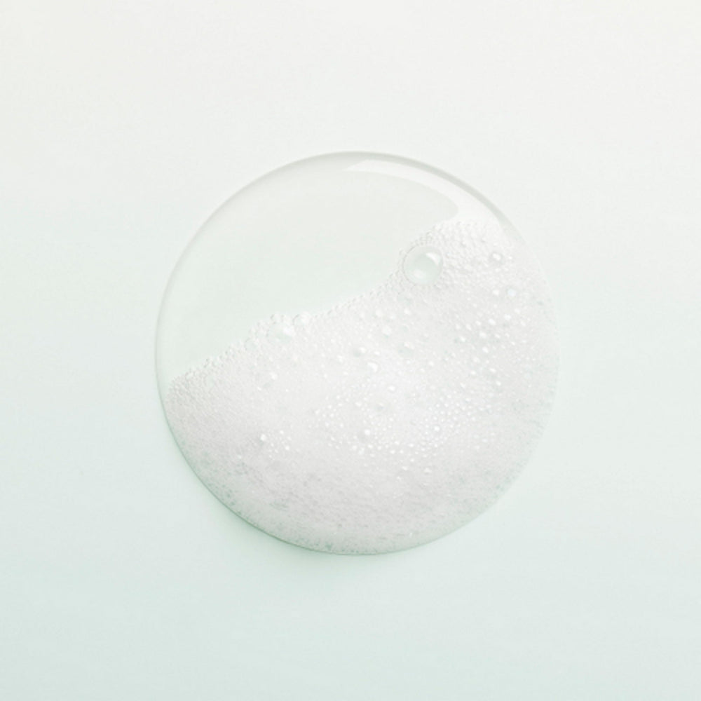 Hermès Eau d'Orange Verte softens skin with a light fragrance.