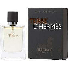Hermès Terre D'Hermes Pure bottle pour everyday wear with a long-lasting, fresh scent.