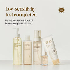 HEVEBLUE Centella water-rich ingredients emphasize soothing skin nourishment.
