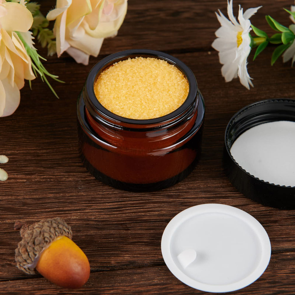 11 Hoa Kinh multi-use jar ideal for lip scrubs, lotions, salts.