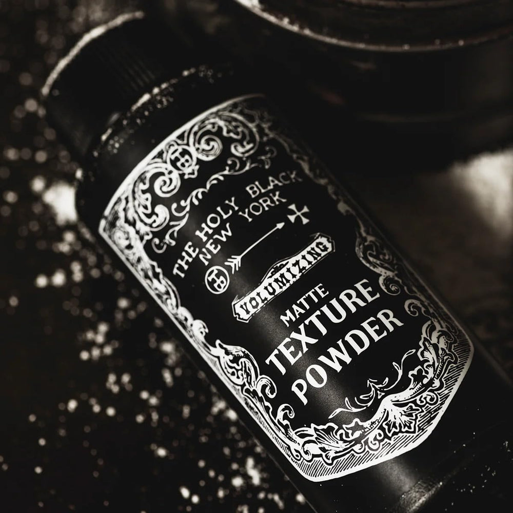 Makeup setting use with Holy Black powder for long-lasting matte look