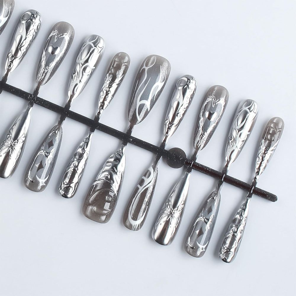 HZJXRT butterfly-design nails add sophistication to any outfit.