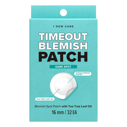 IDEW CARE Timeout hydrocolloid patch close-up on blemish for discreet protection and absorption.