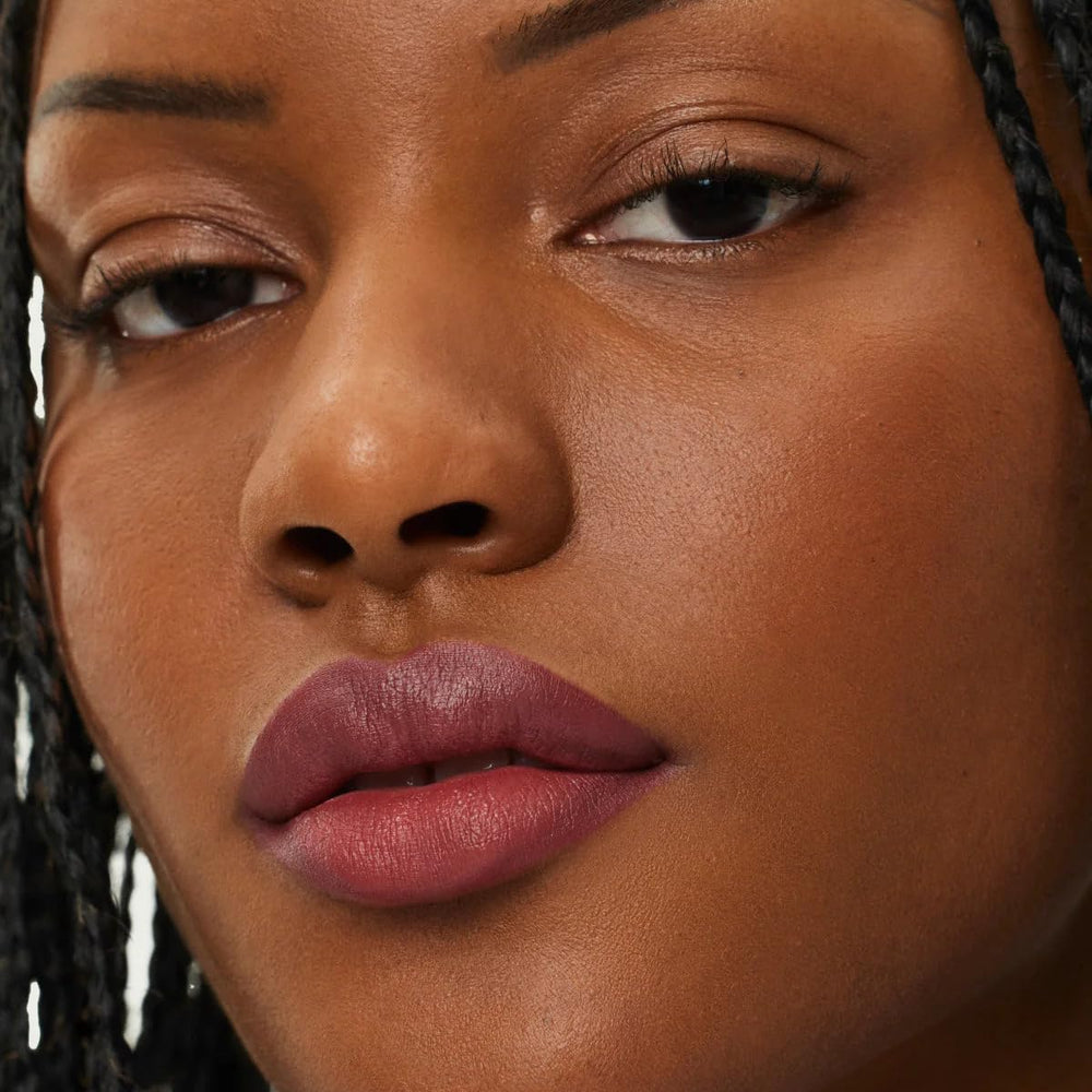 Wear-test view of ILIA Lip Sketch Gala preserving color with minimal feathering.