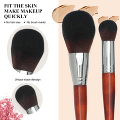 Contour and highlight brushes for sculpted, natural definition