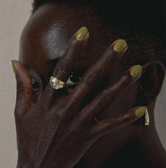 Top coat enhances the J. Hannah shade with a glossy long-lasting finish
