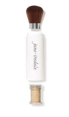 All-in-one tool combining foundation, concealer, powder and SPF.