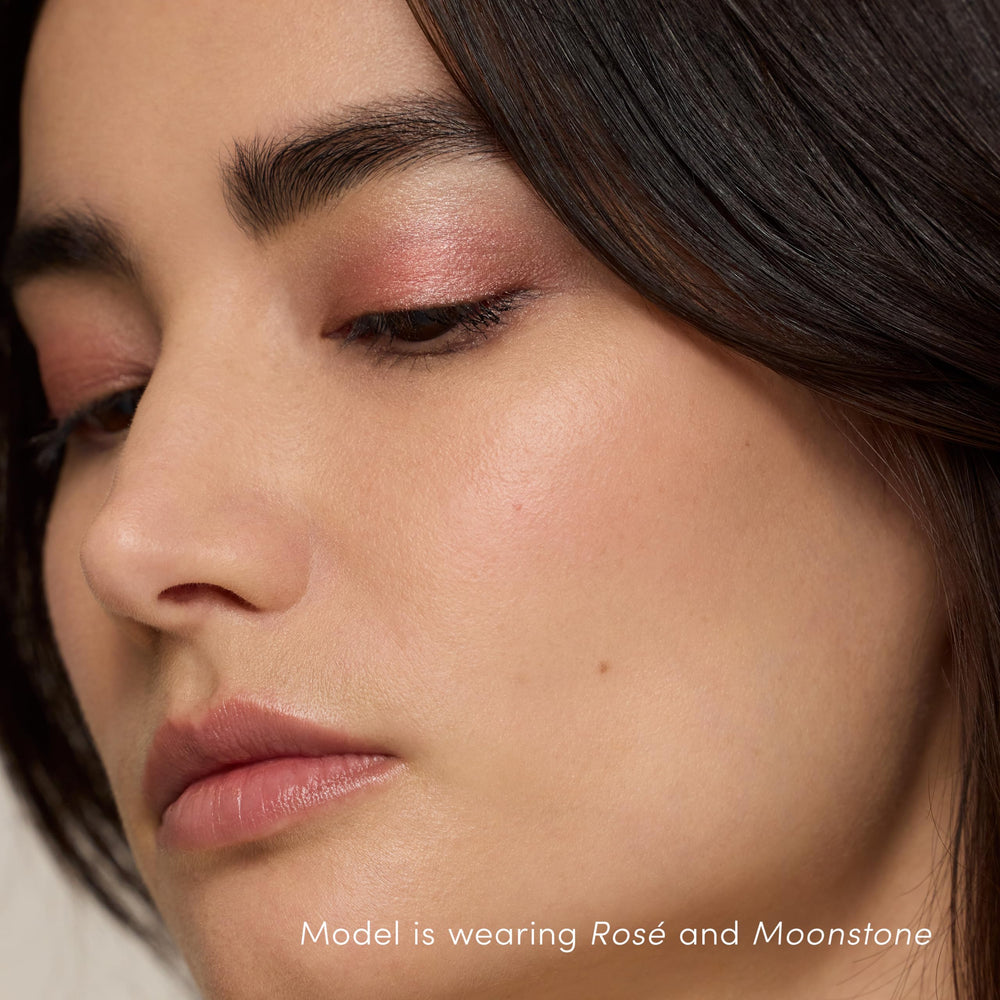 Jane Iredale ColorLuxe Eye Shadow Stick long-wear finish after blending.