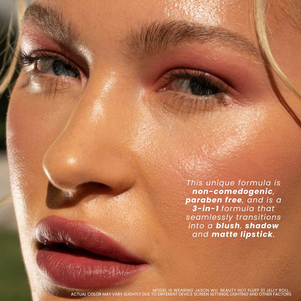 Jason Wu Hot Fluff Souffle eye shadow application close-up.