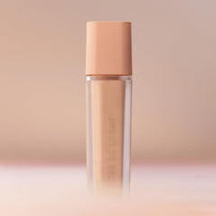 JAVIN DE SEOUL Wink Eye Primer packaging on display.
